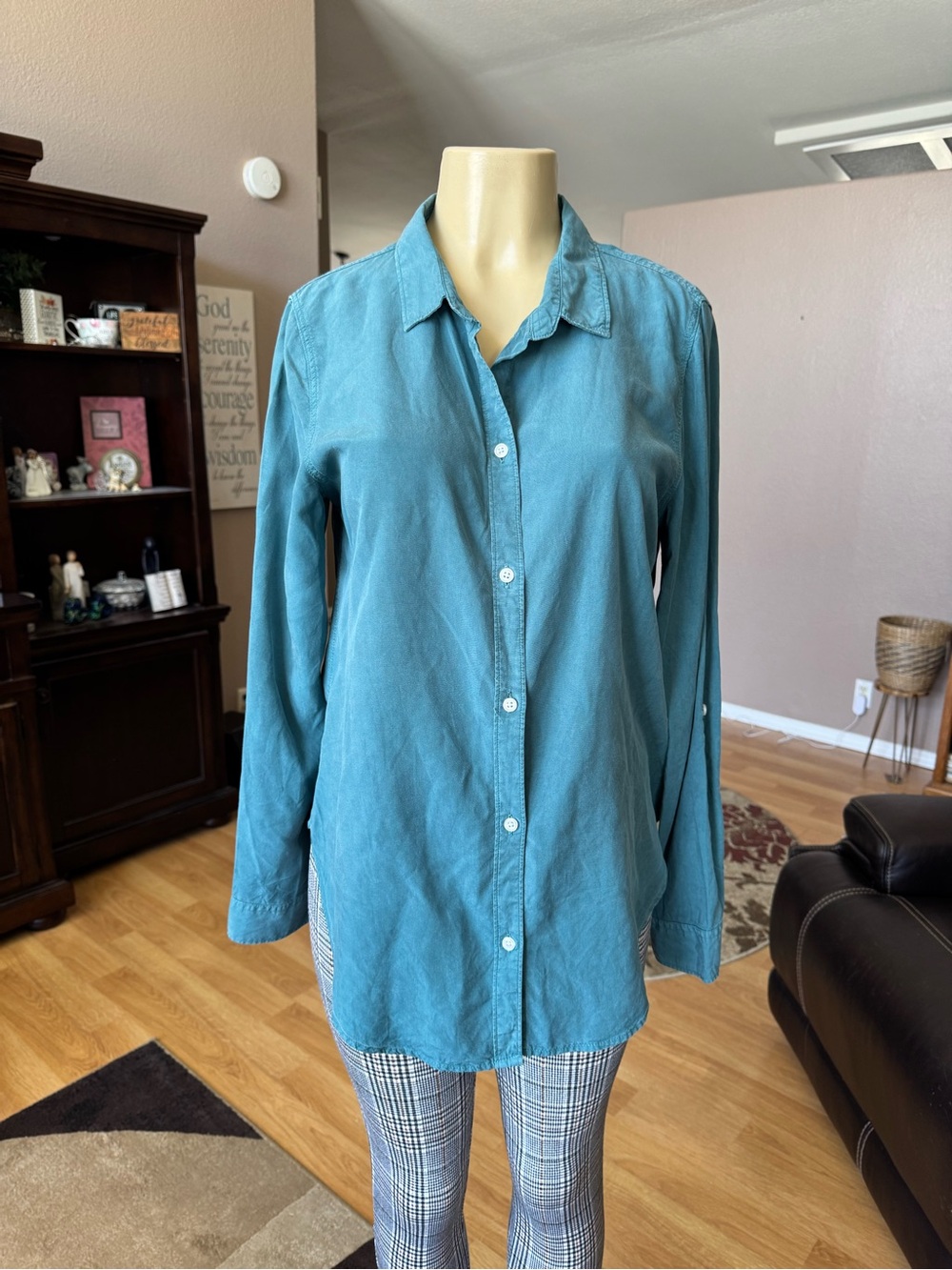 Thread & Supply greenish/blue denim type long sleeves button up shirt-size M